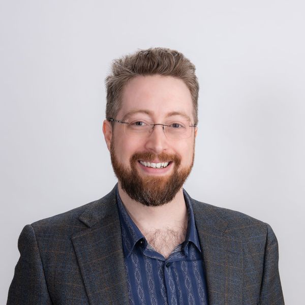 Ken Wilton, Associate